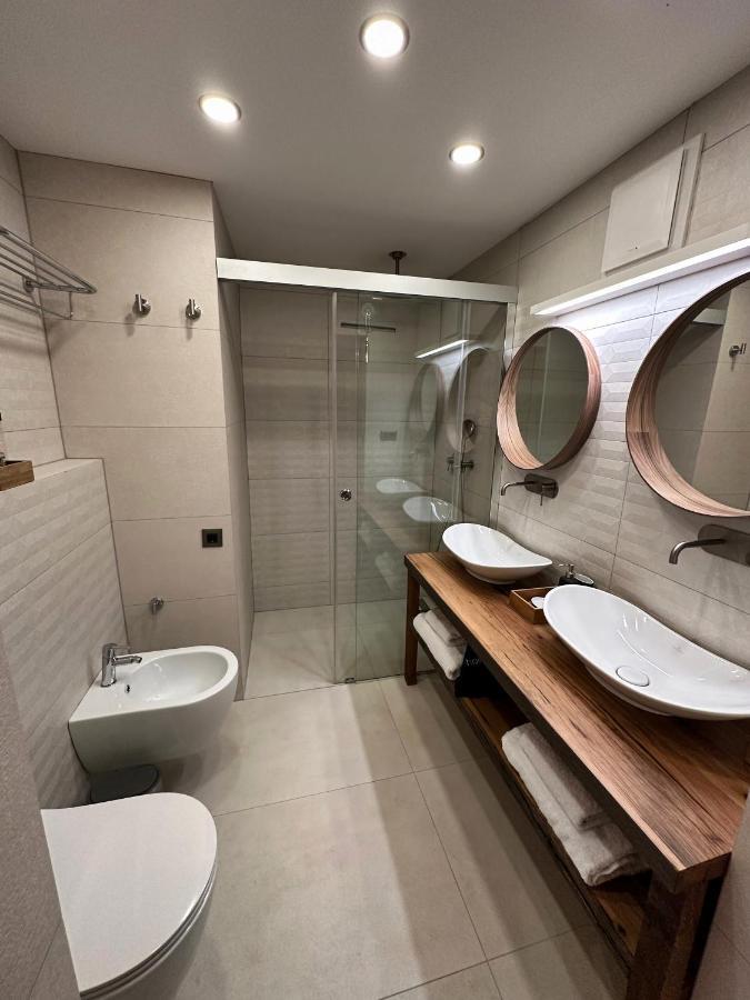 The Premium Luxury Retreat